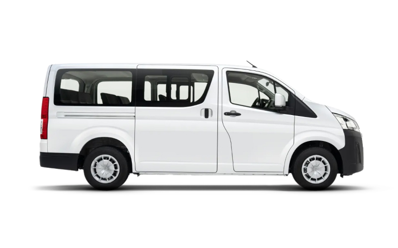 Toyota Commuter Deluxe photo